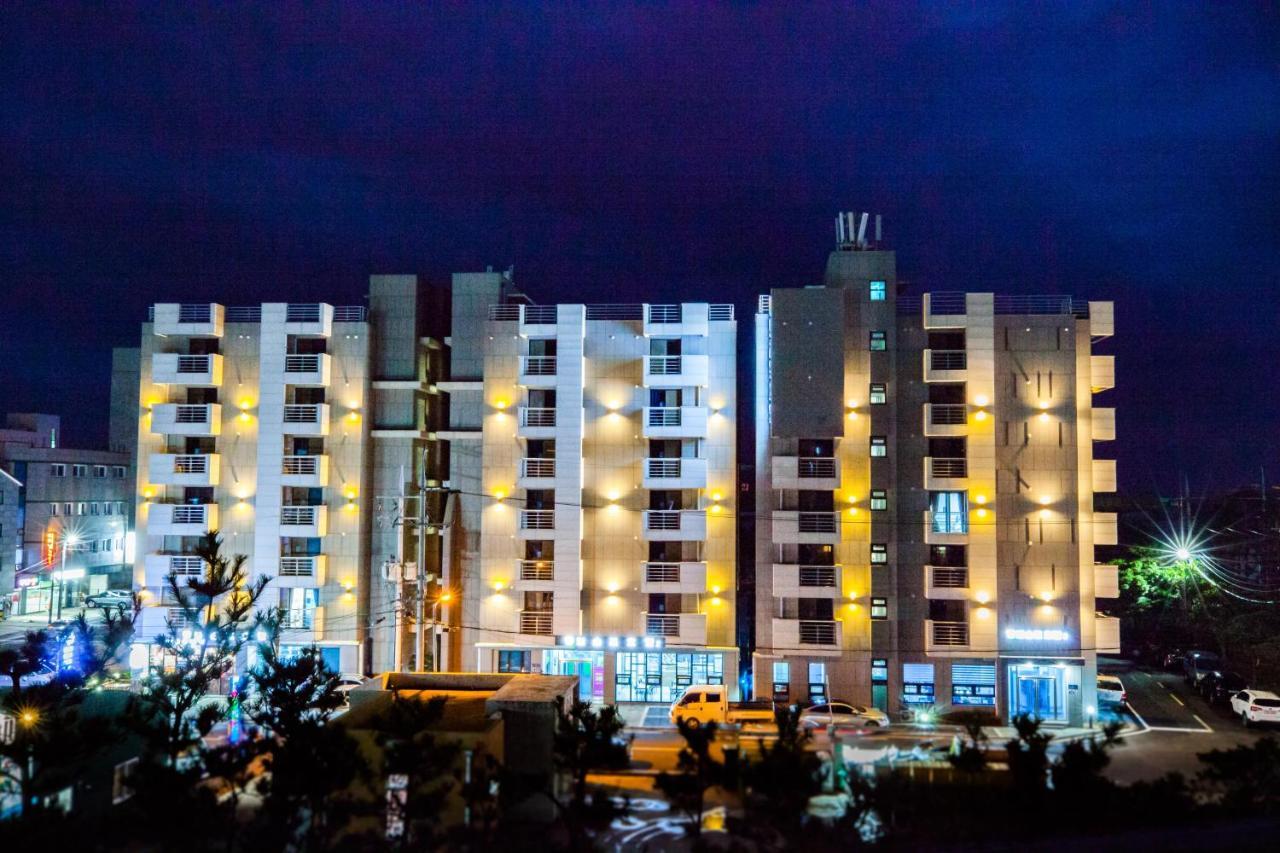 Jeju Moseulpo Hotel Szogüpho Kültér fotó